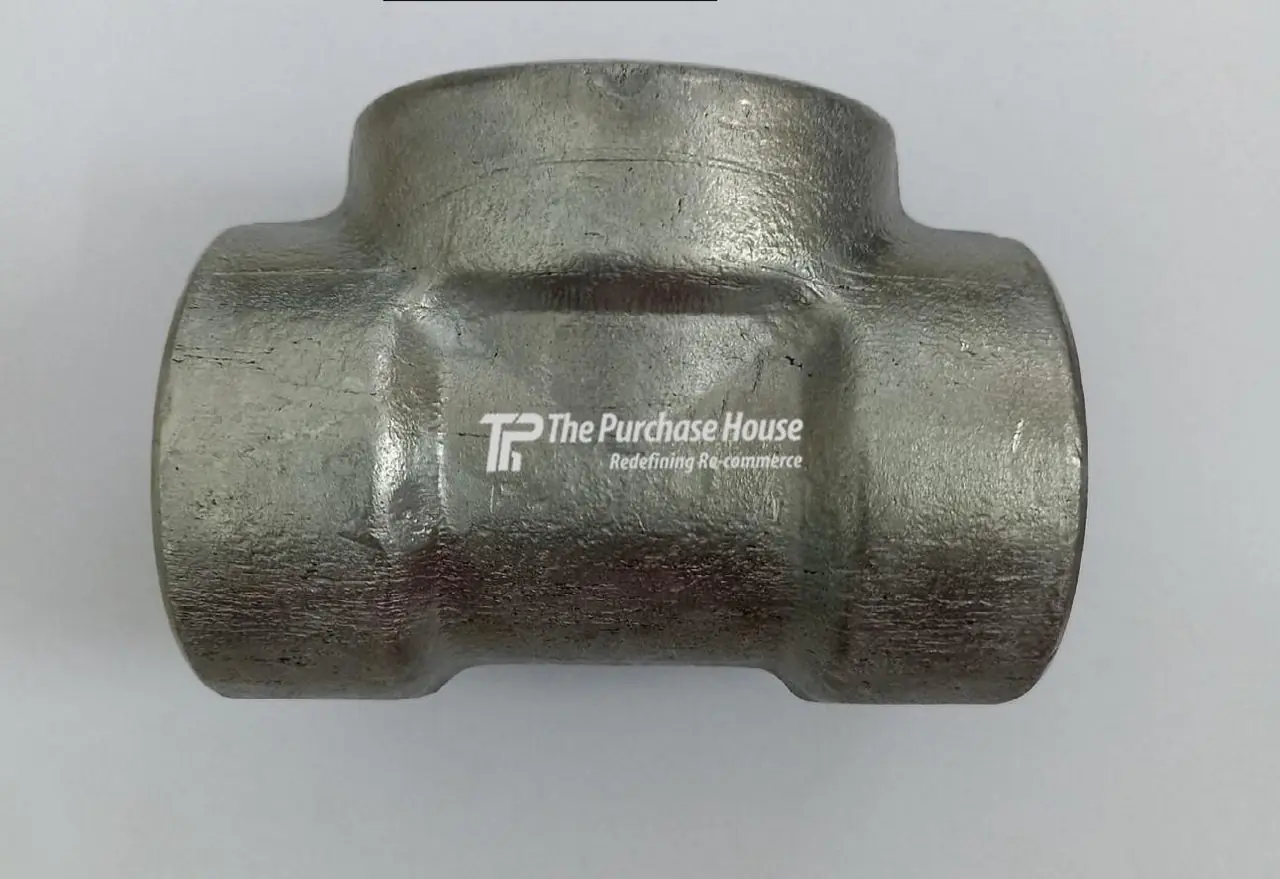 SS 304 SOCKET WELD TEE