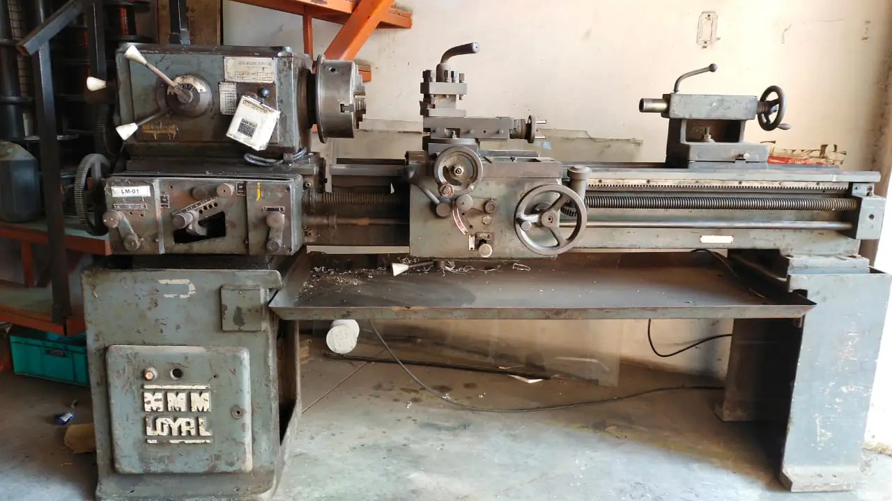 LATHE MACHINE