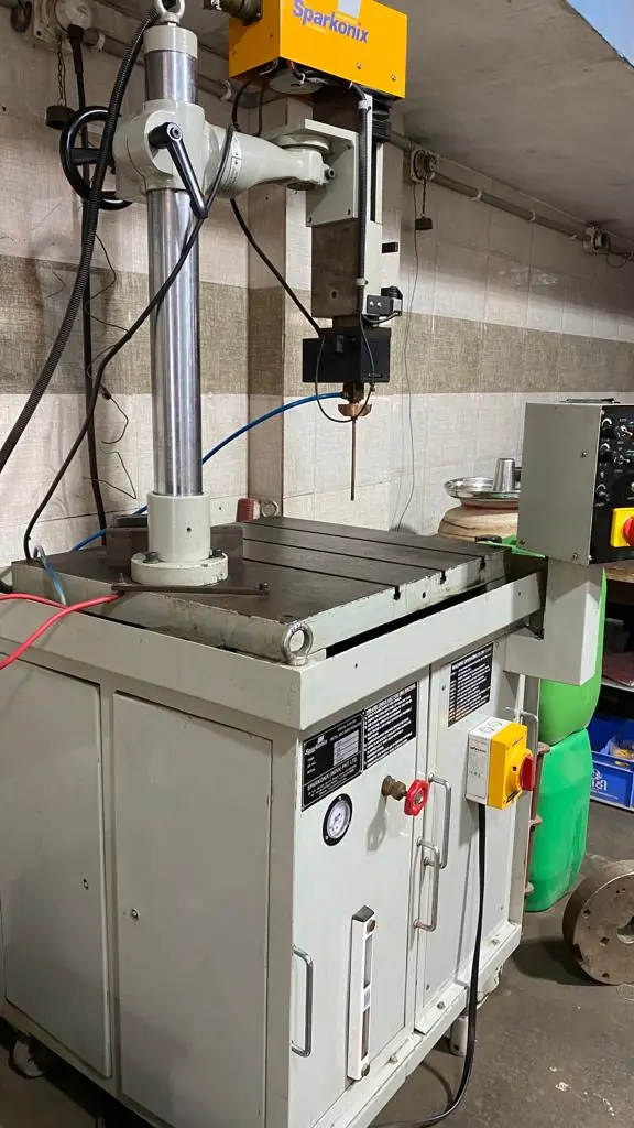 Metal Arc Disintegrator Machine for Efficient Metal Cutting