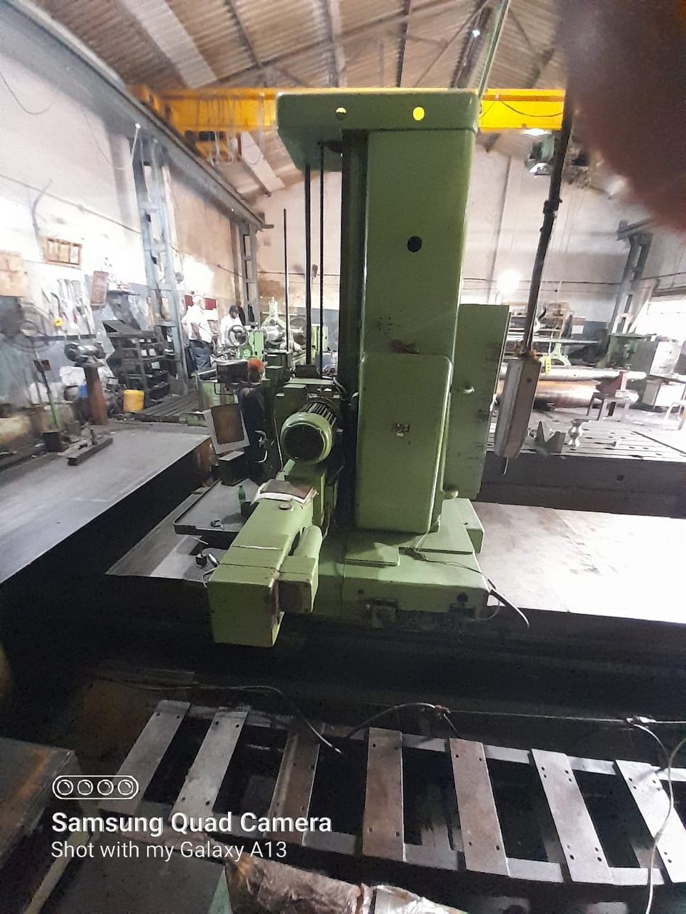 FLOOR BORING MACHINE