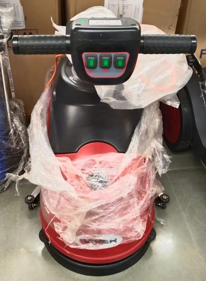 AUTO SCRUBBER & DRYER