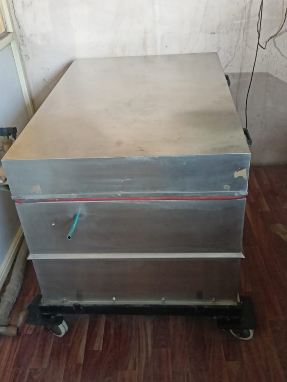 CRYOGENIC UNIT