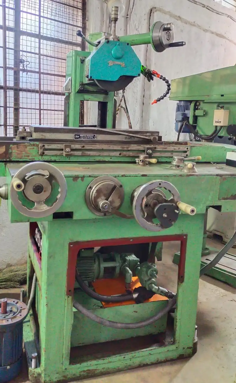 SURFACE GRINDER MACHINE
