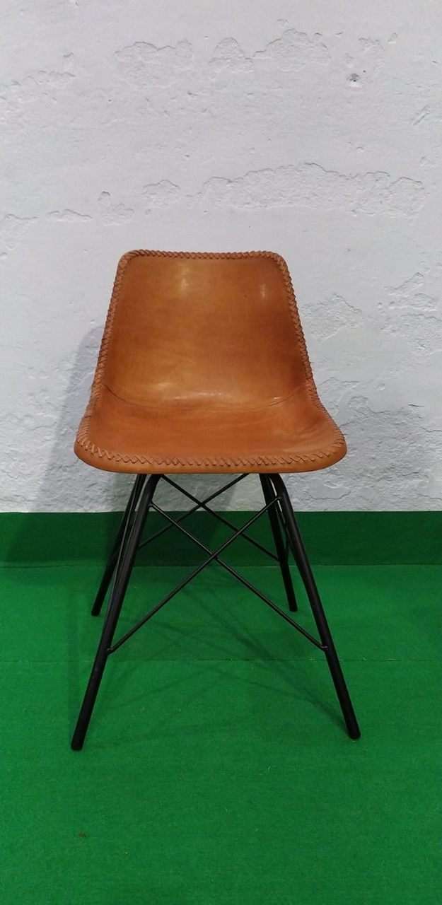 LEATHER CHAIR (DINING CHAIR)