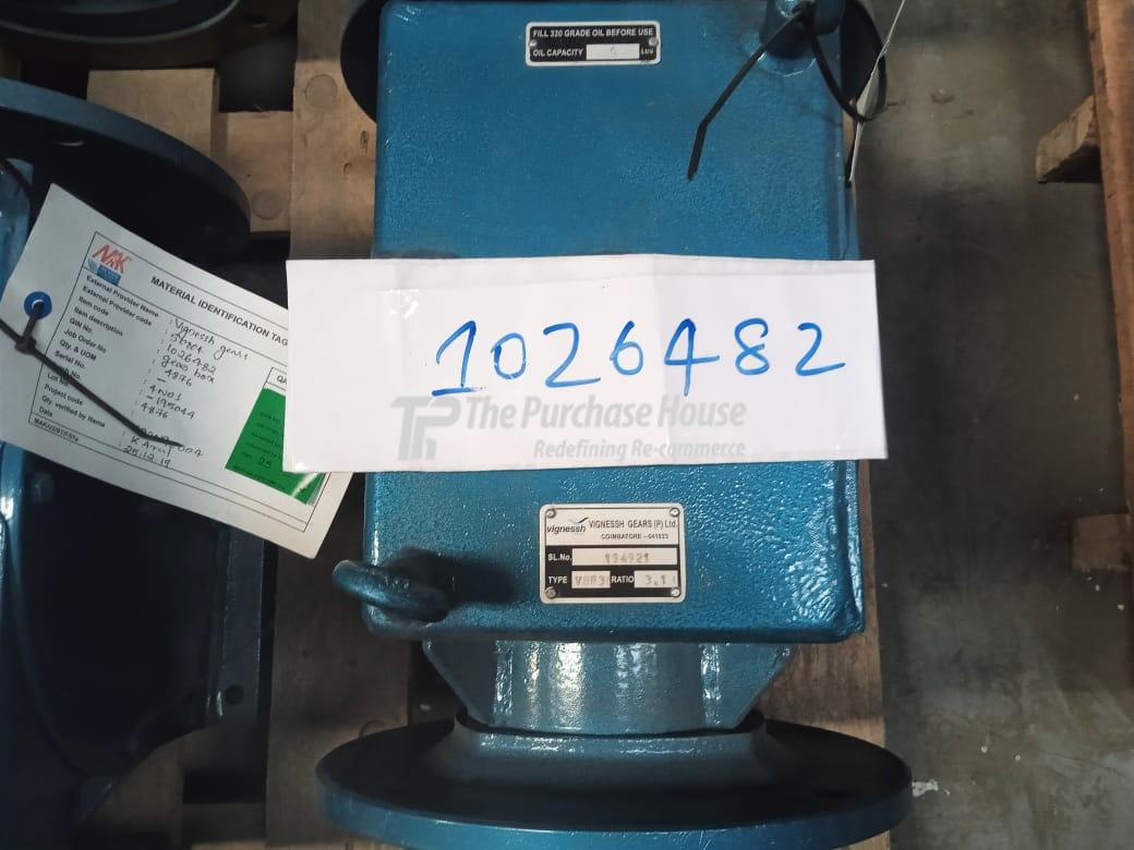 BEVEL GEAR BOX