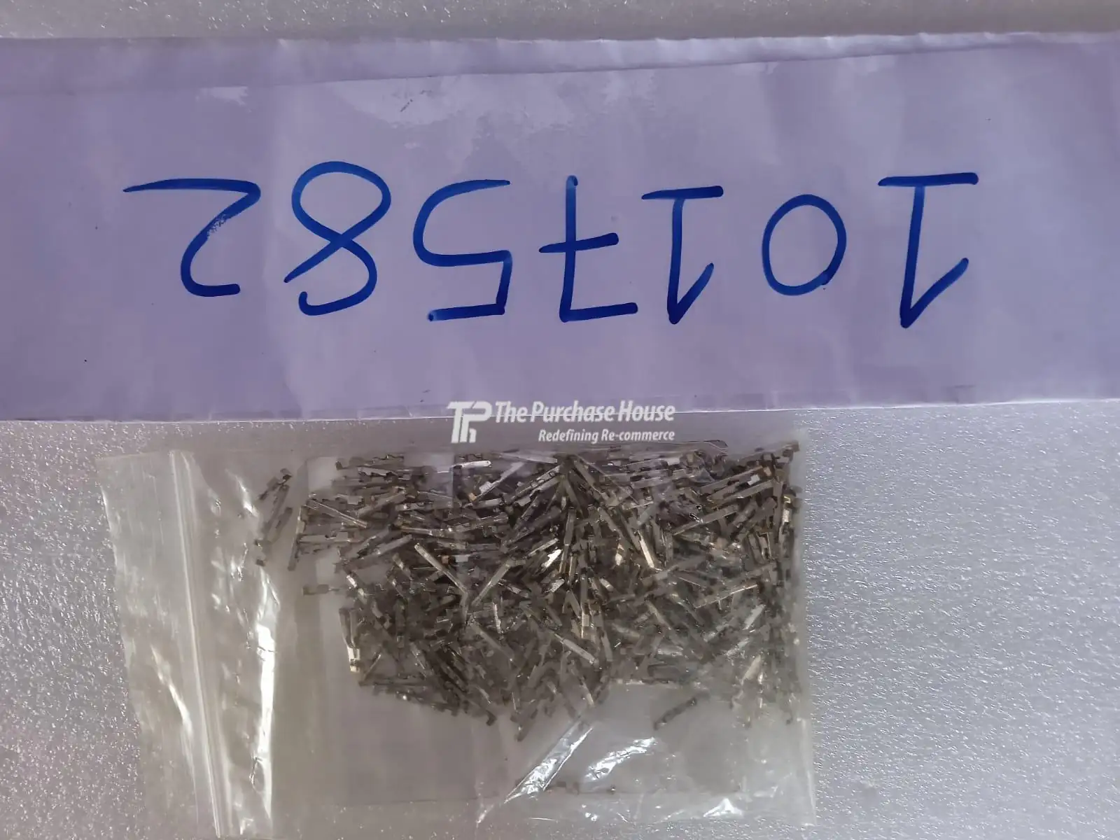 AUTOMOTIVE CONNECTOR