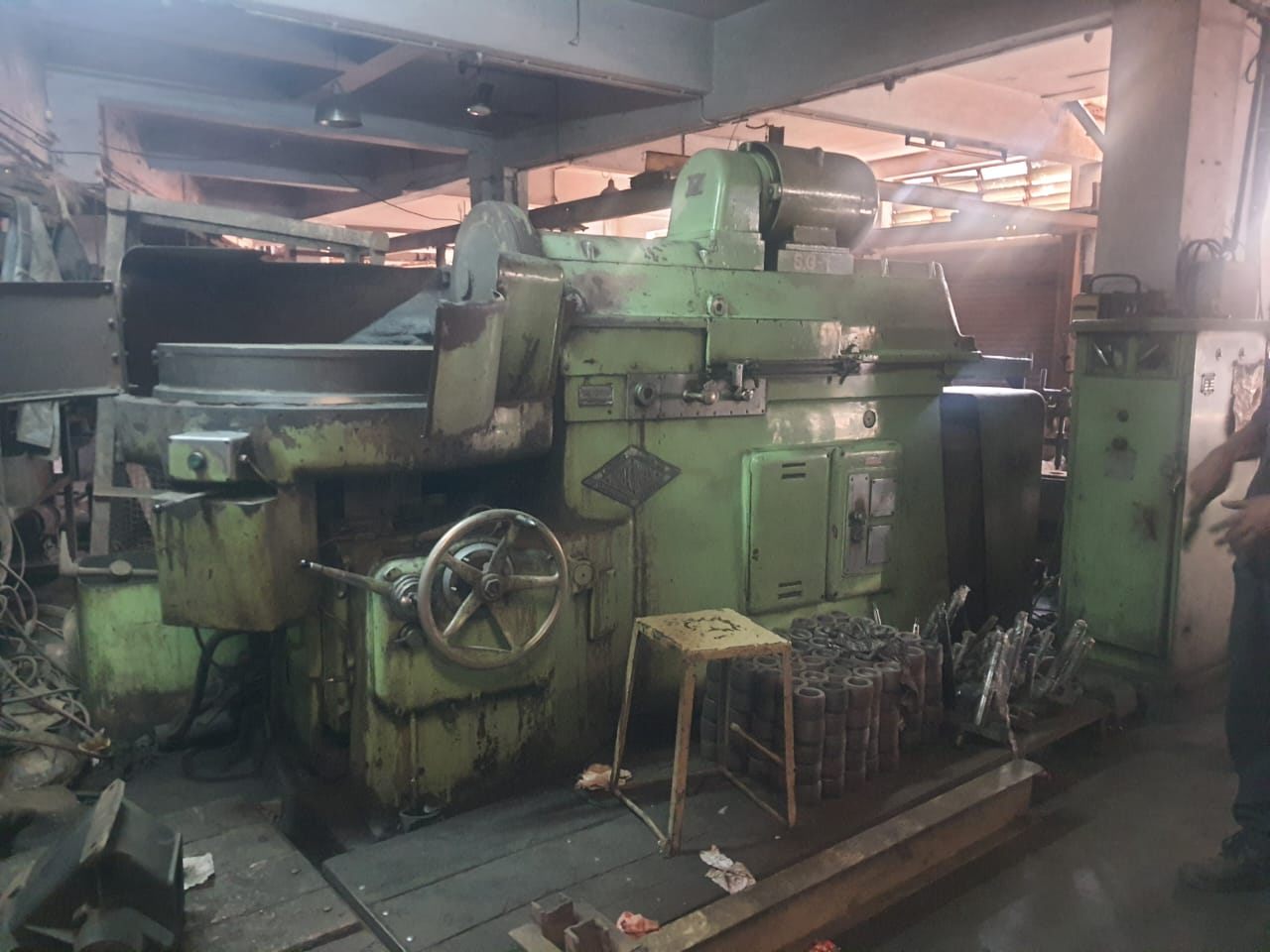 ROTARY SURFACE GRINDER MACHINE