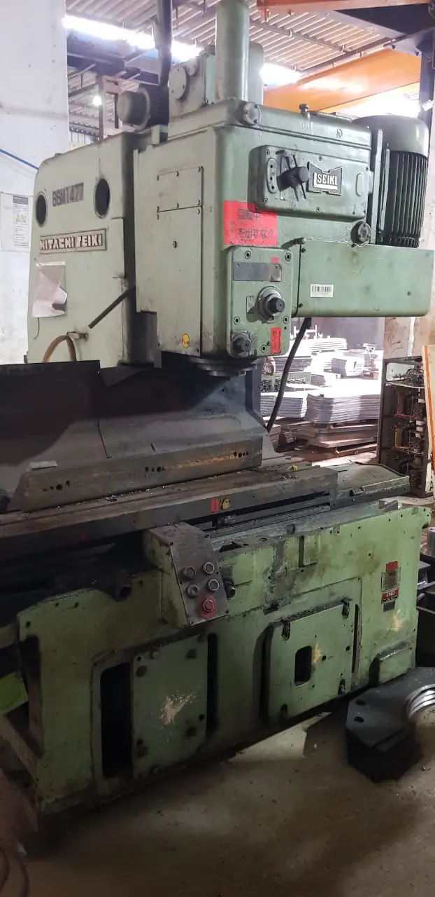 MILLING MACHINE