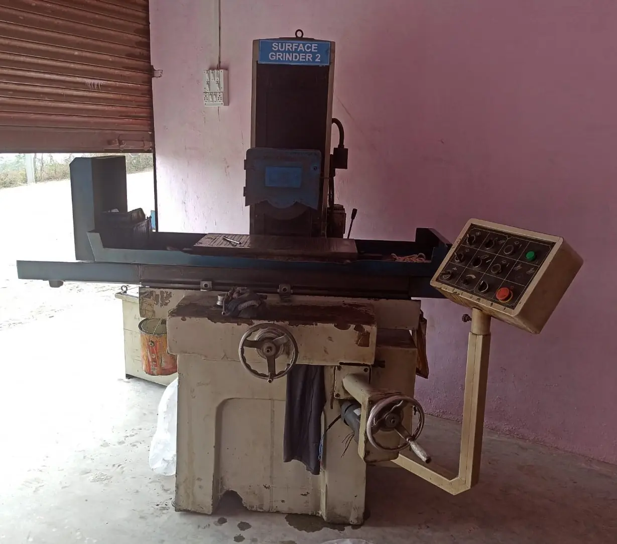 SURFACE GRINDER MACHINE