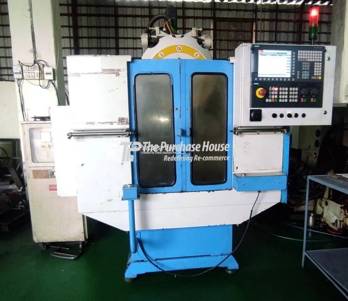 VERTICAL MACHINING CENTER (VMC)