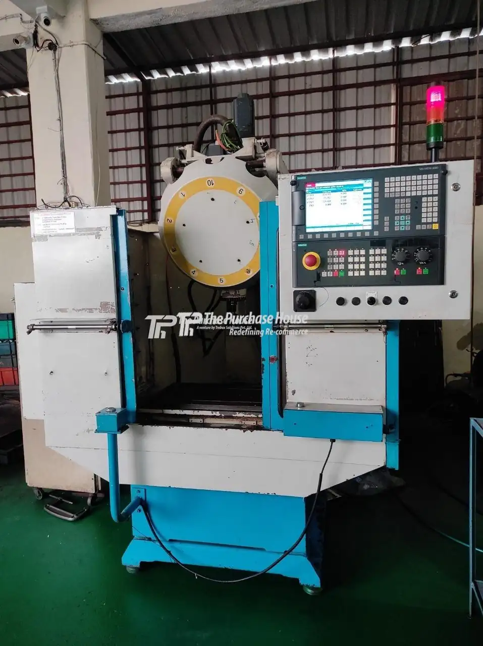 VERTICAL MACHINING CENTER (VMC)