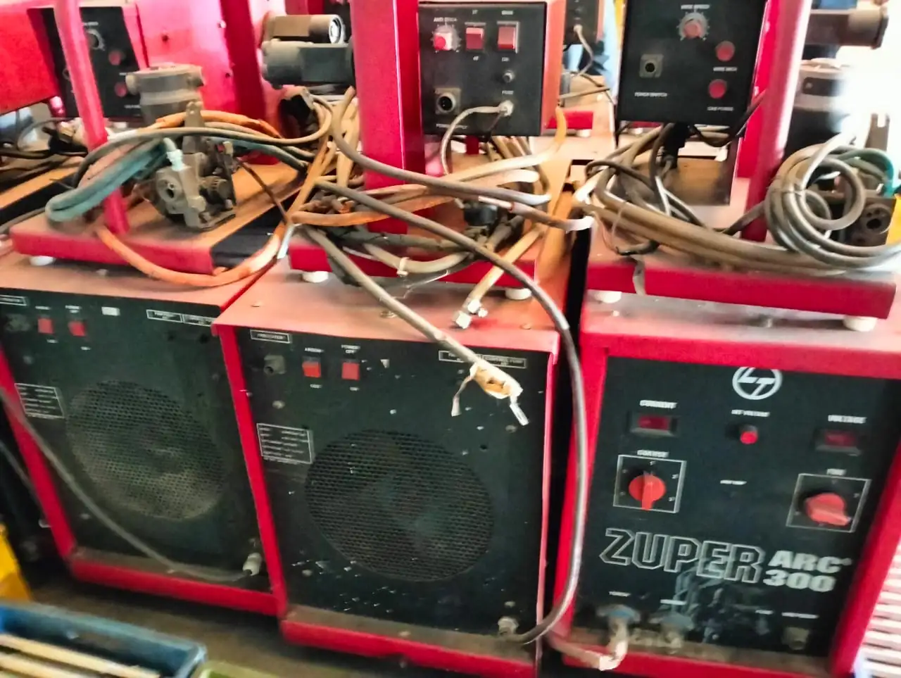 ARC welding machine for heavy duty steel and metal welding