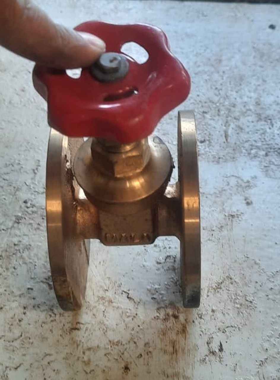 GUN METAL GATE VALVE
