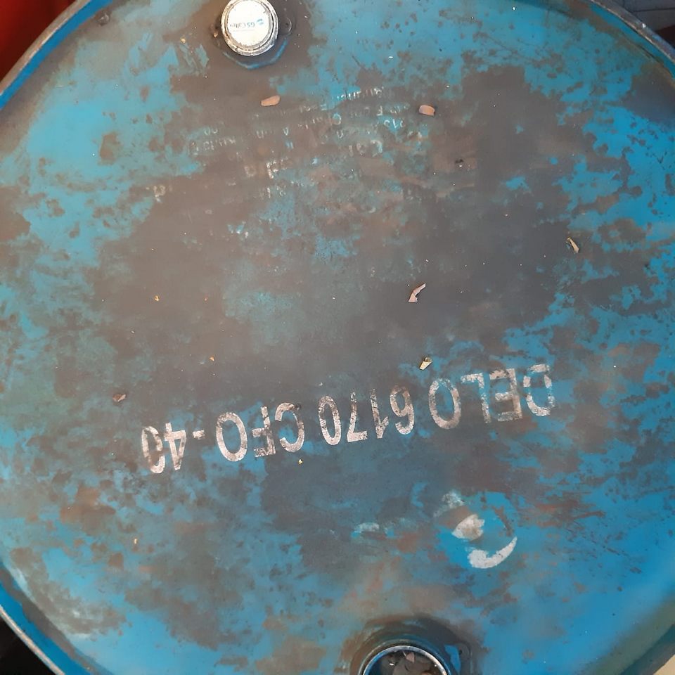 ENGINE OIL