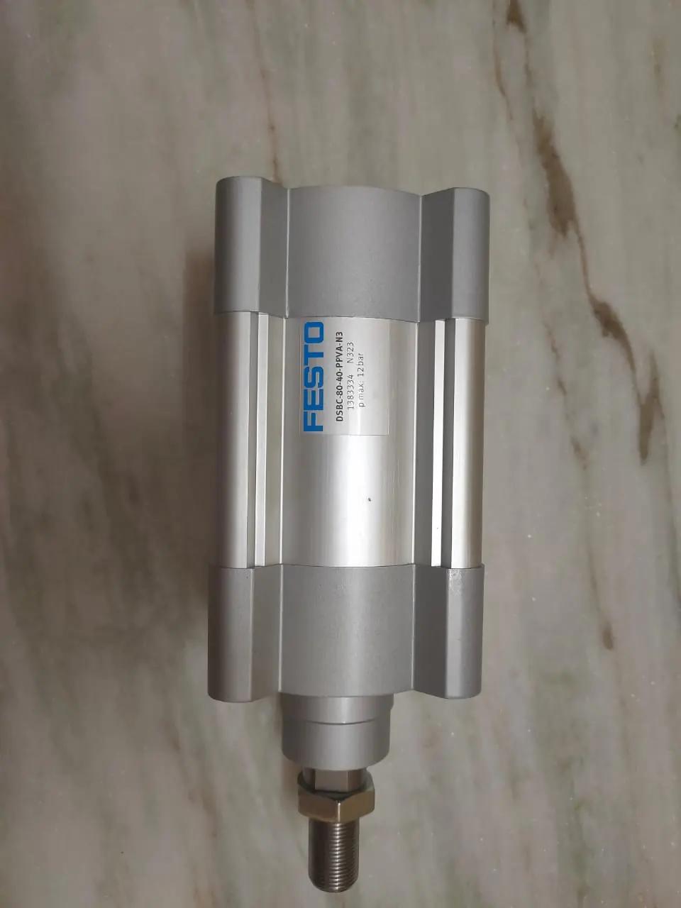 PNEUMATIC CYLINDER