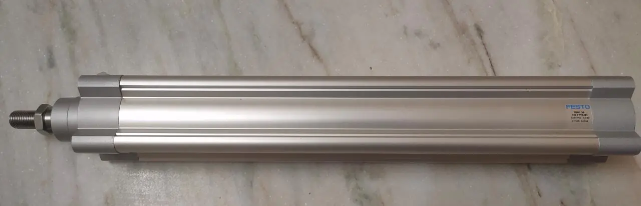 PNEUMATIC CYLINDER
