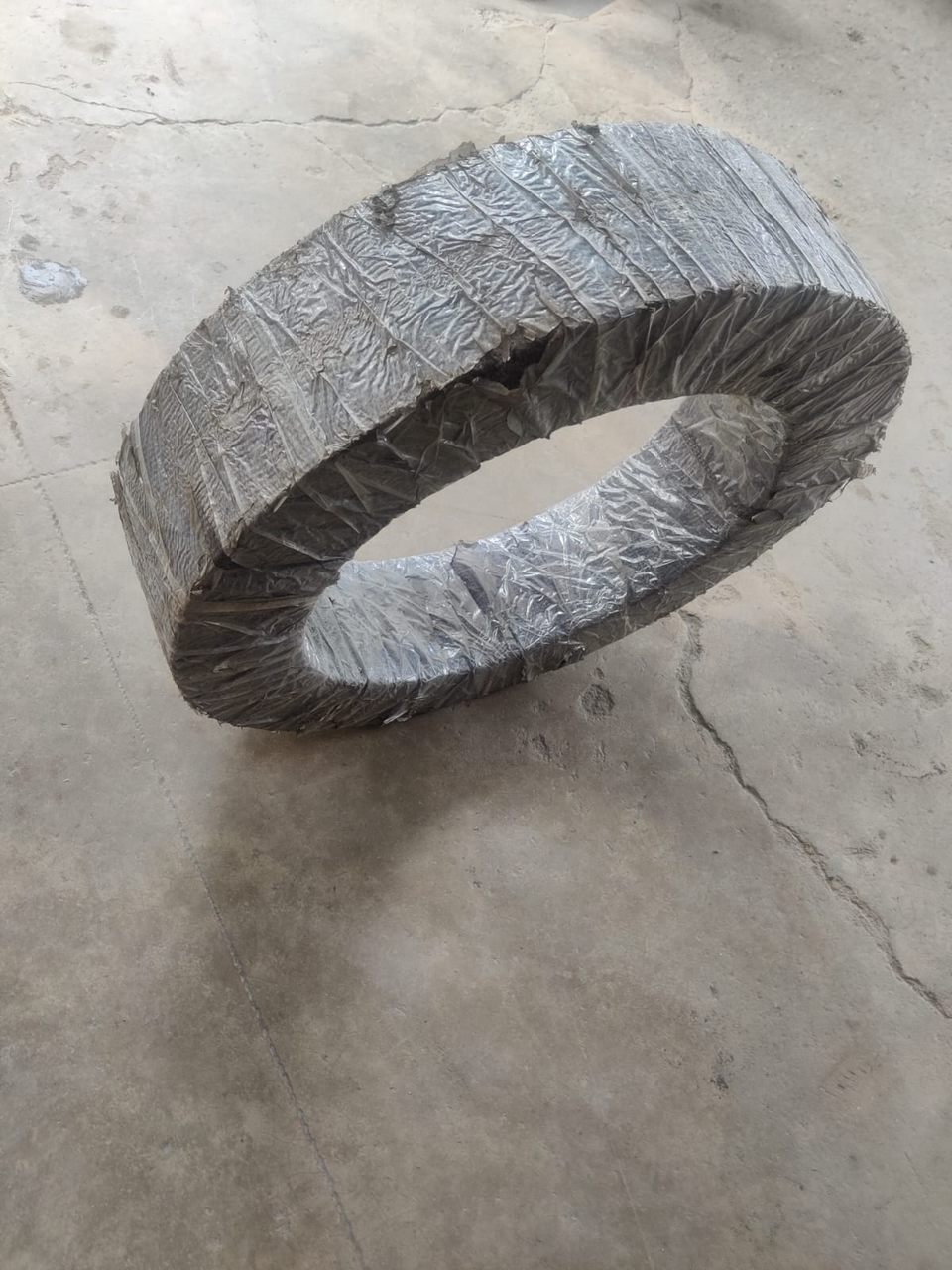 HARDENED TEMPERED SPRING STEEL COIL