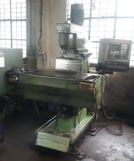 CNC MILLING MACHINE