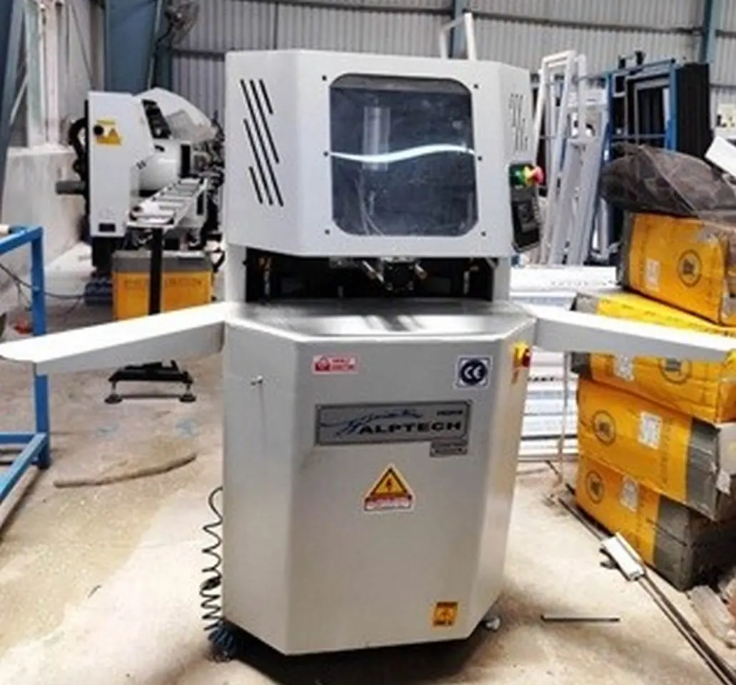 Corner Cleaning Machine for UPVC and Aluminium Profiles