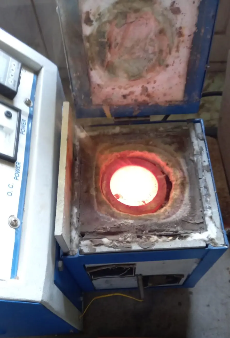 Induction Melter for Fast and Efficient Metal Melting