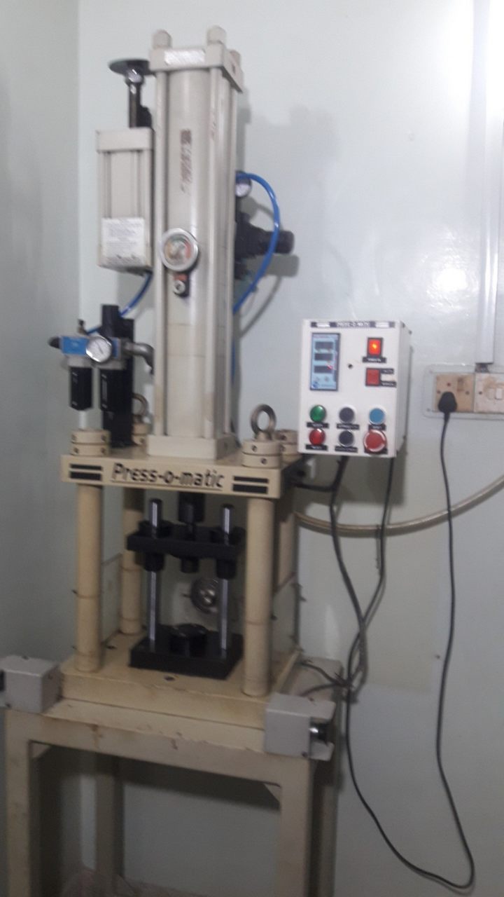 POWER PRESS MACHINE