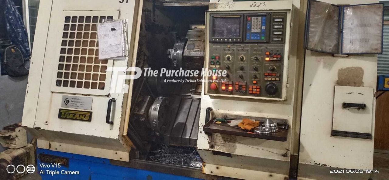 CNC TURNING MACHINE