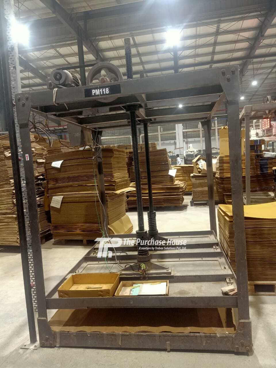 PAPER CARTON PRESS MACHINE