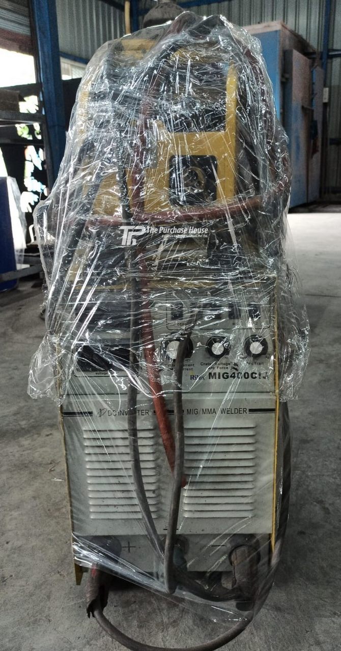 WELDING MACHINE