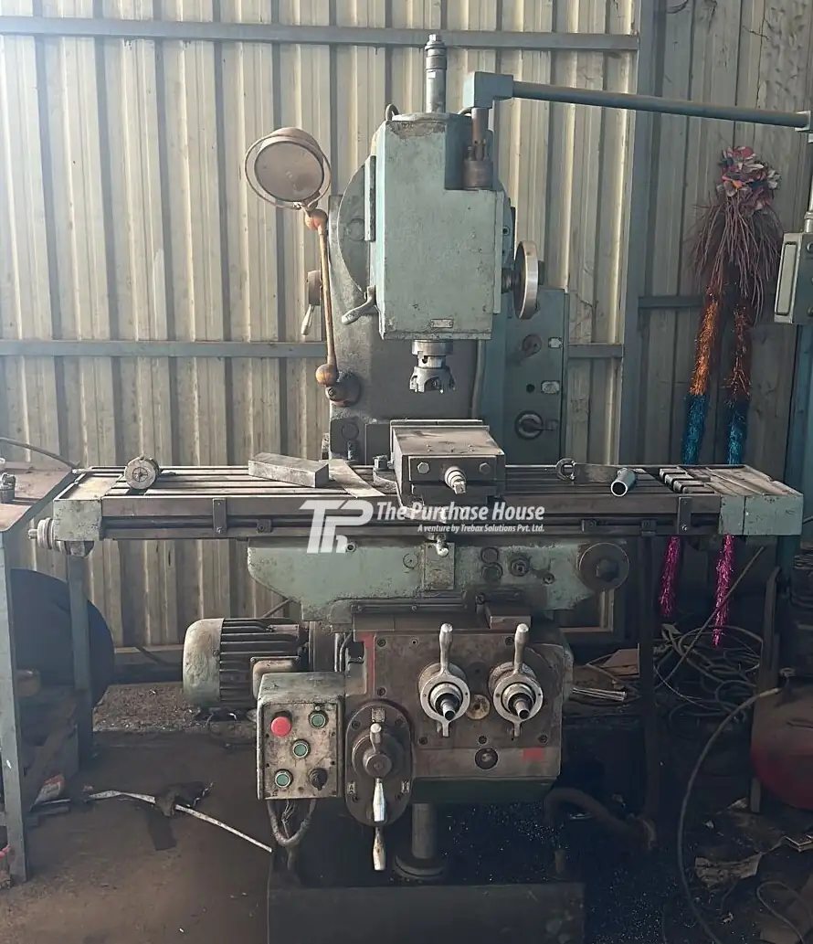 MILLING MACHINE