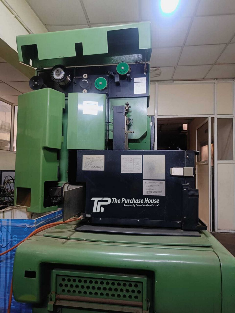 CNC WIRECUT ELECTRICAL DISCHARGE MACHINE (CNC WIRECUT EDM MACHINE)