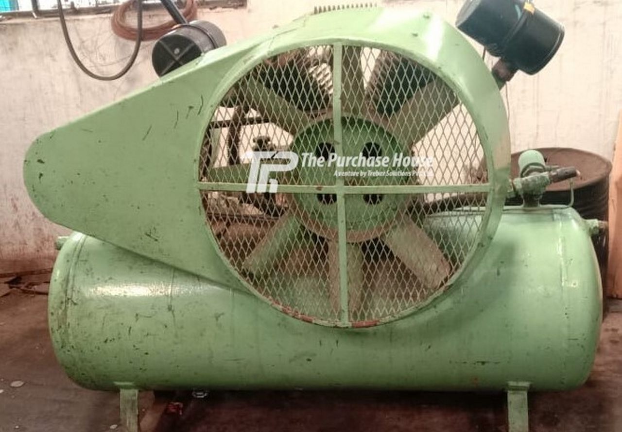 RECIPROCATIONG AIR COMPRESSOR