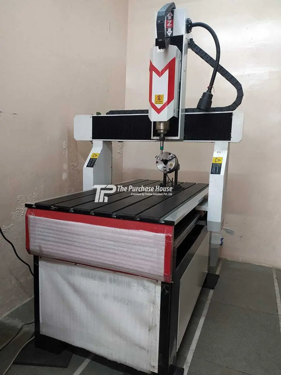 CNC ENGRAVING MACHINE