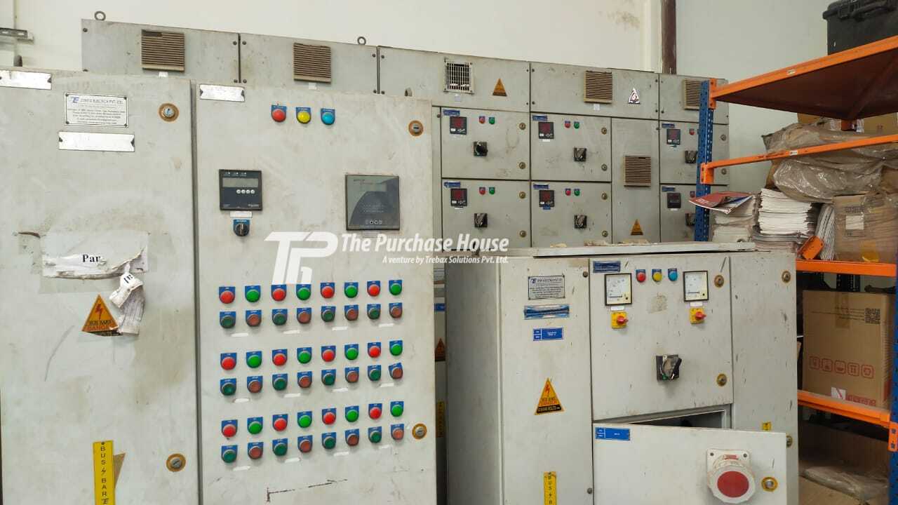 CAPACITOR PANEL