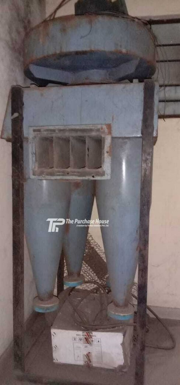 DUST COLLECTOR OR CYCLONE