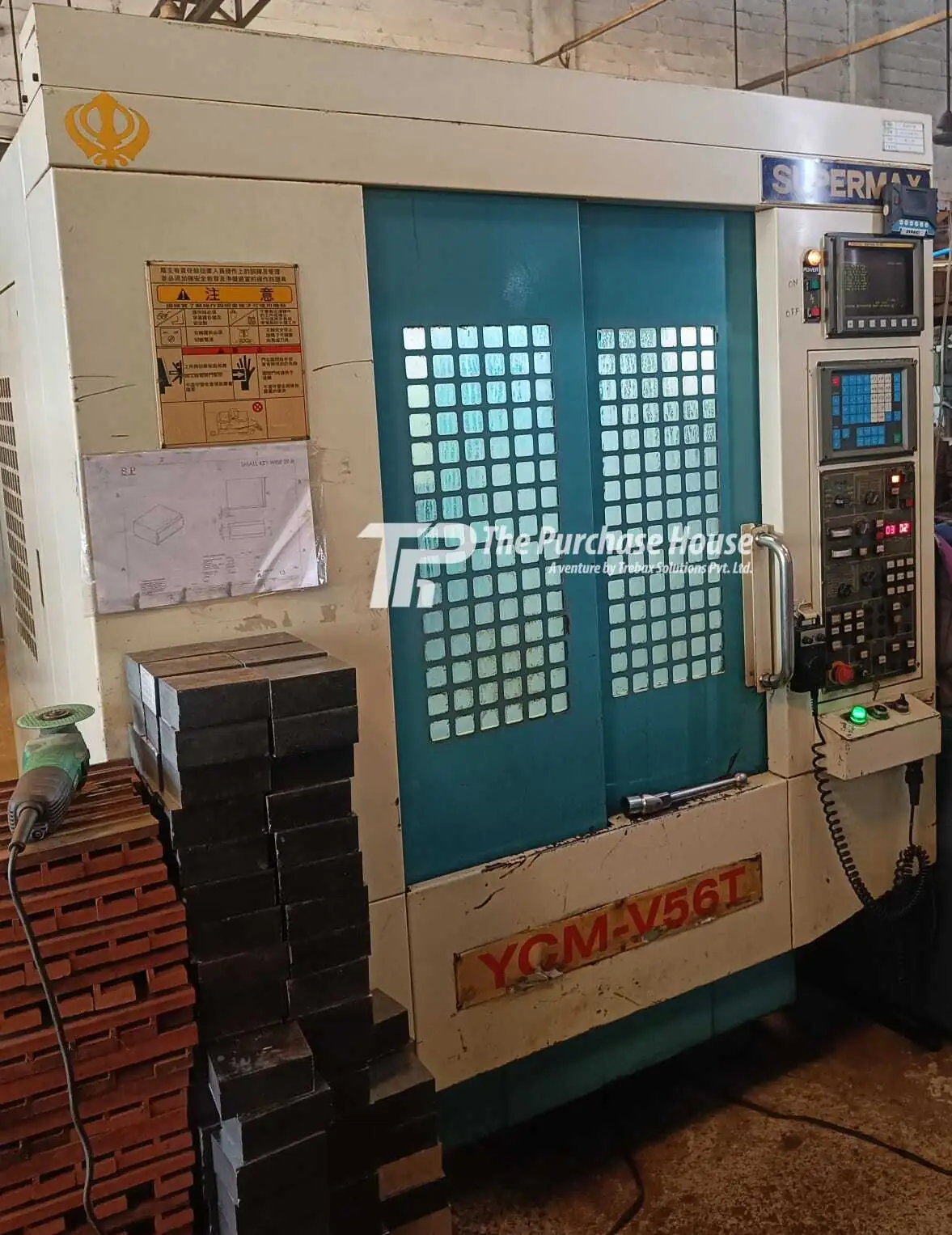 VERTICAL MACHINING CENTER (VMC)