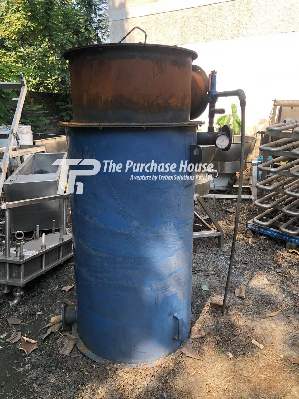 HOT WATER BOILER