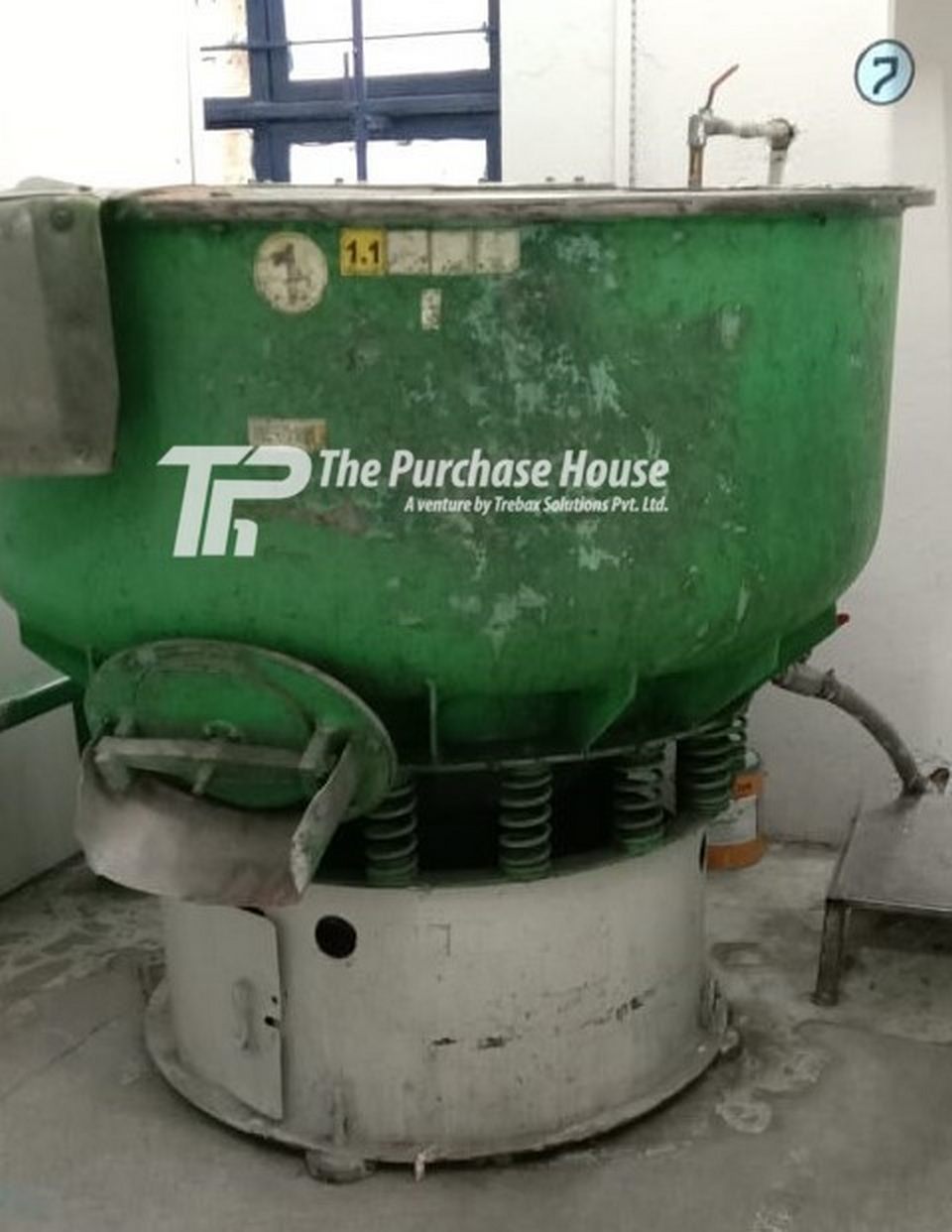 VIBRO DEBURRING MACHINE