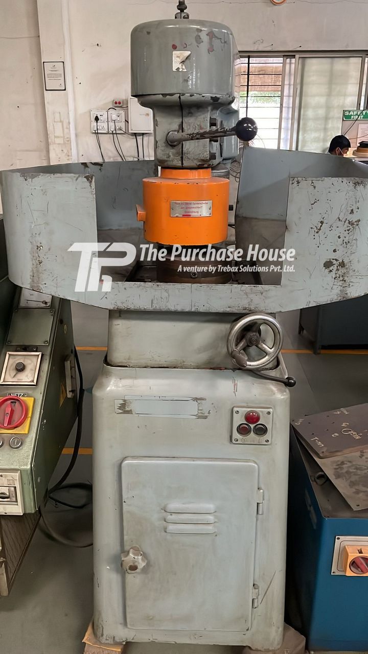 GRINDER MACHINE
