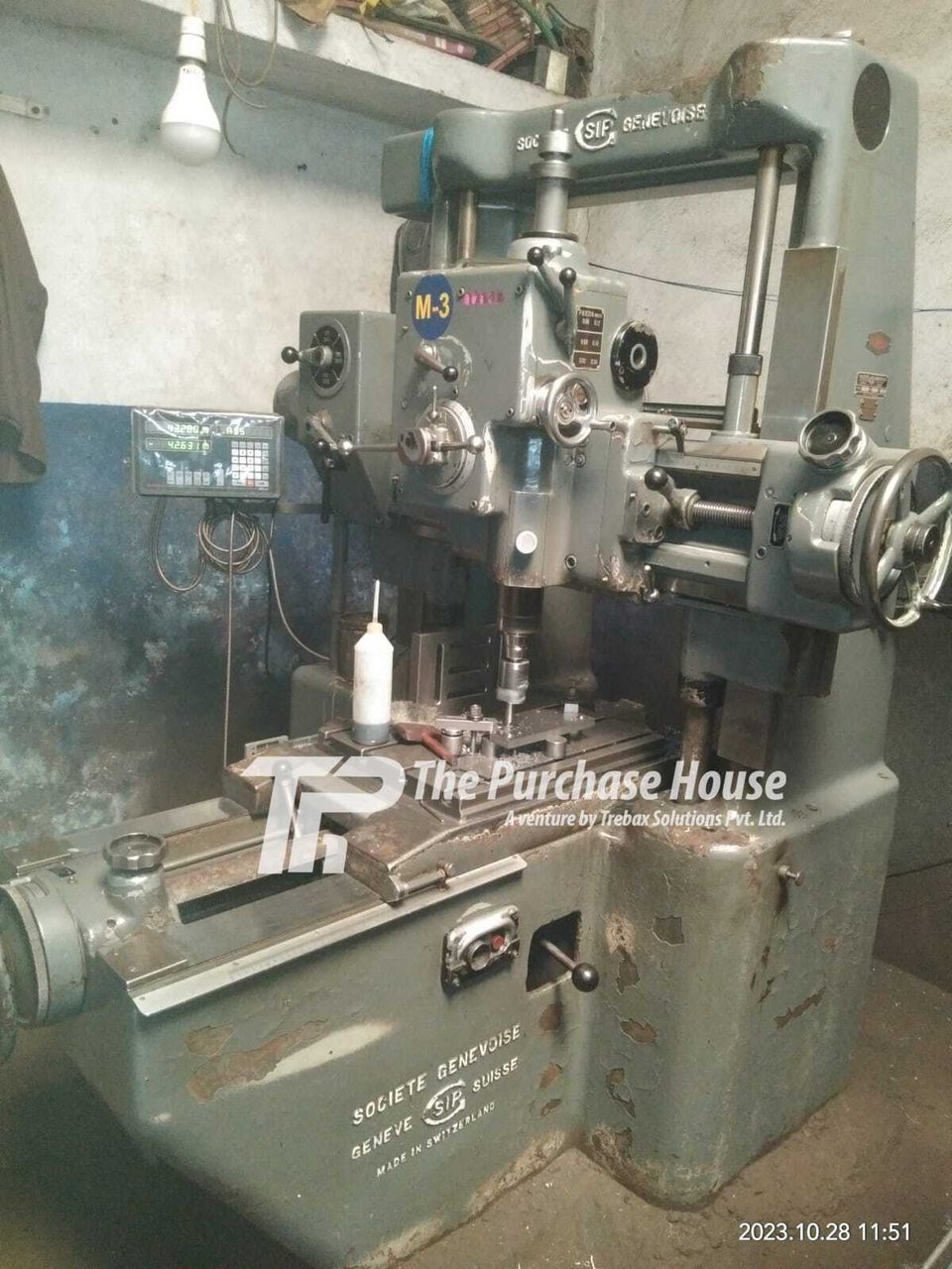 DRO JIG BORING MACHINE