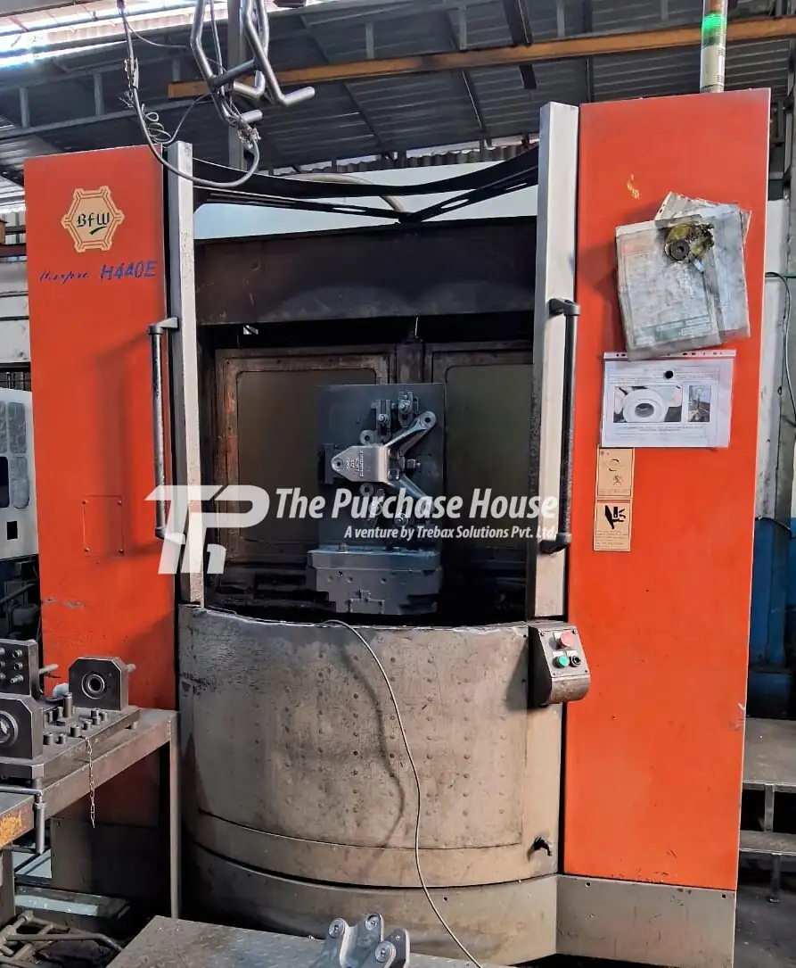 HORIZONTAL MACHINING CENTER (HMC)