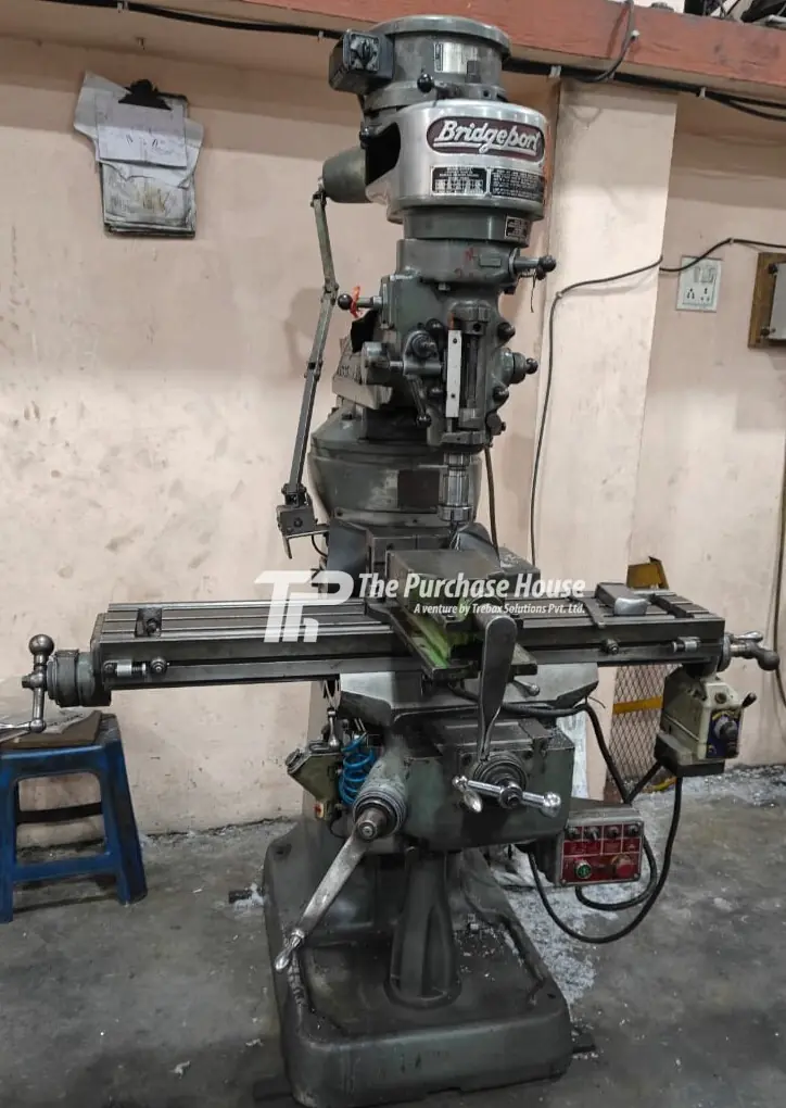 VERTICAL MILLING MACHINE