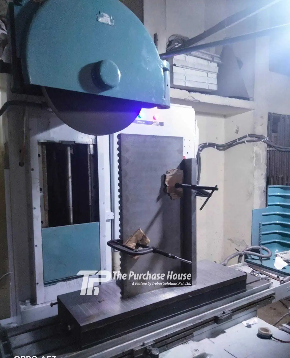 SURFACE GRINDER MACHINE