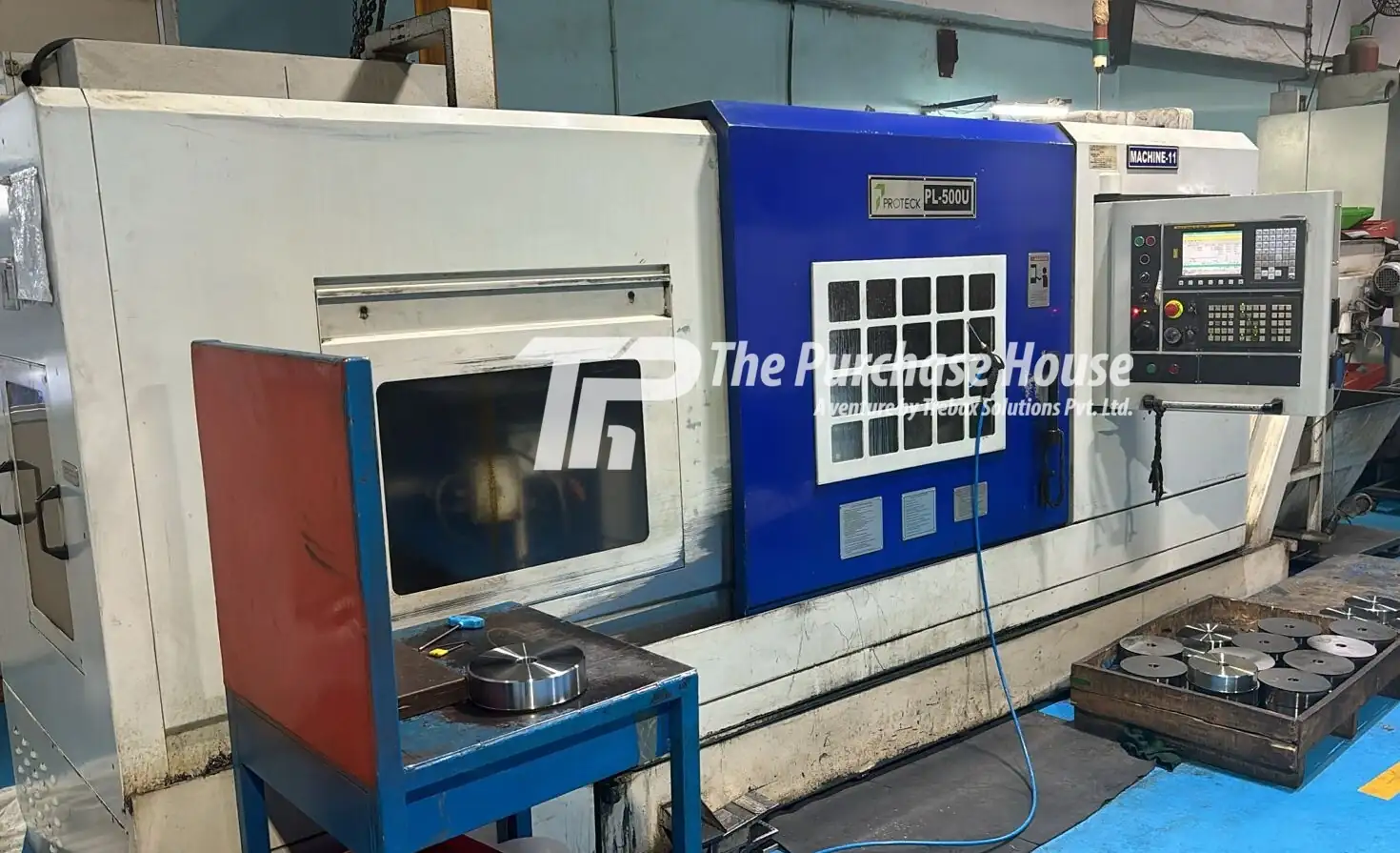 CNC TURNING MACHINE