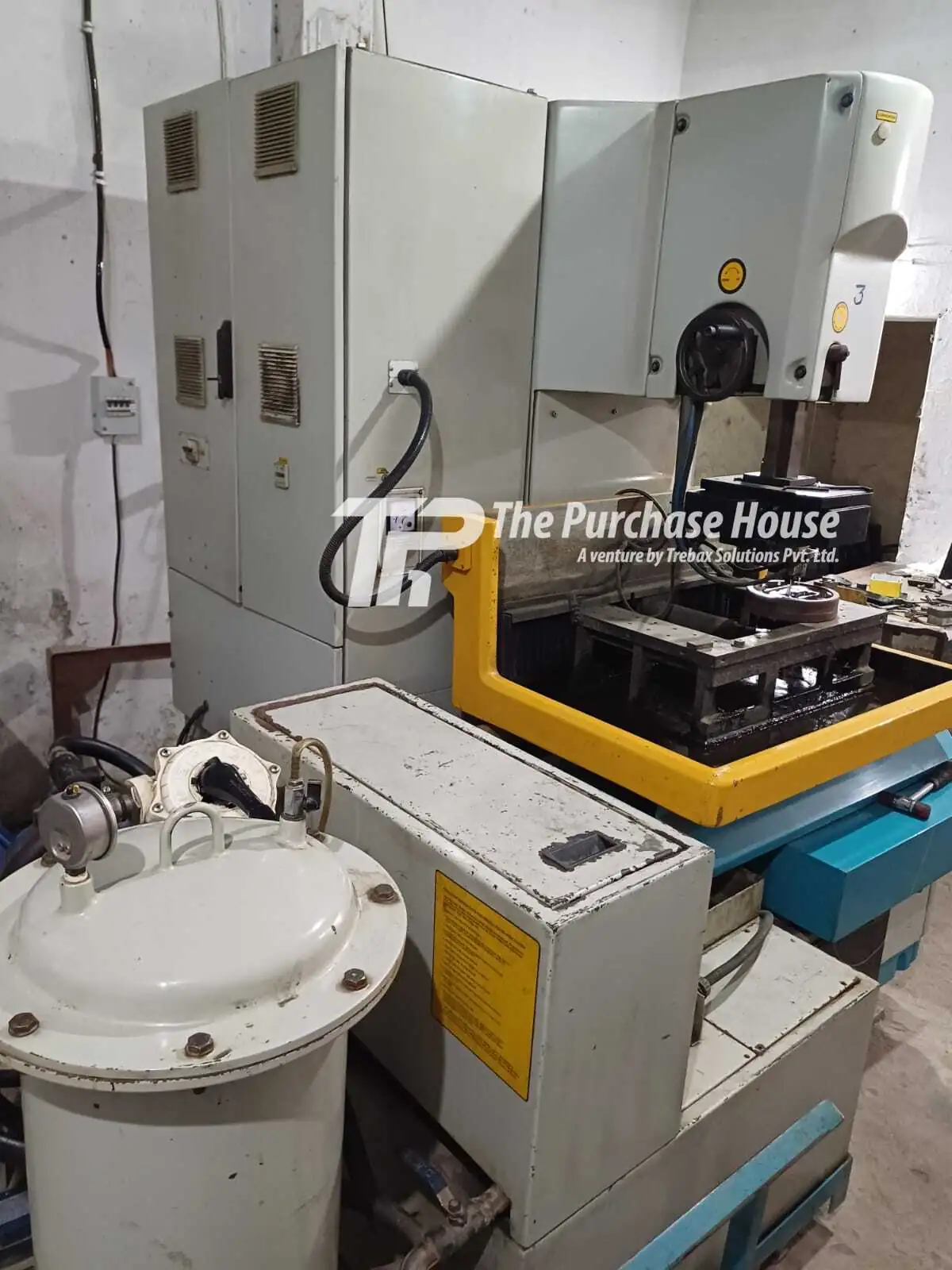 CNC WIRECUT ELECTRICAL DISCHARGE MACHINE (CNC WIRECUT EDM MACHINE)