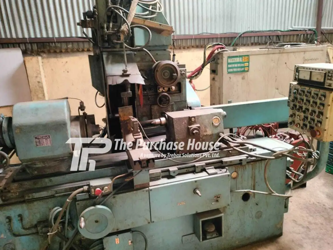 CYLINDRICAL GRINDER MACHINE