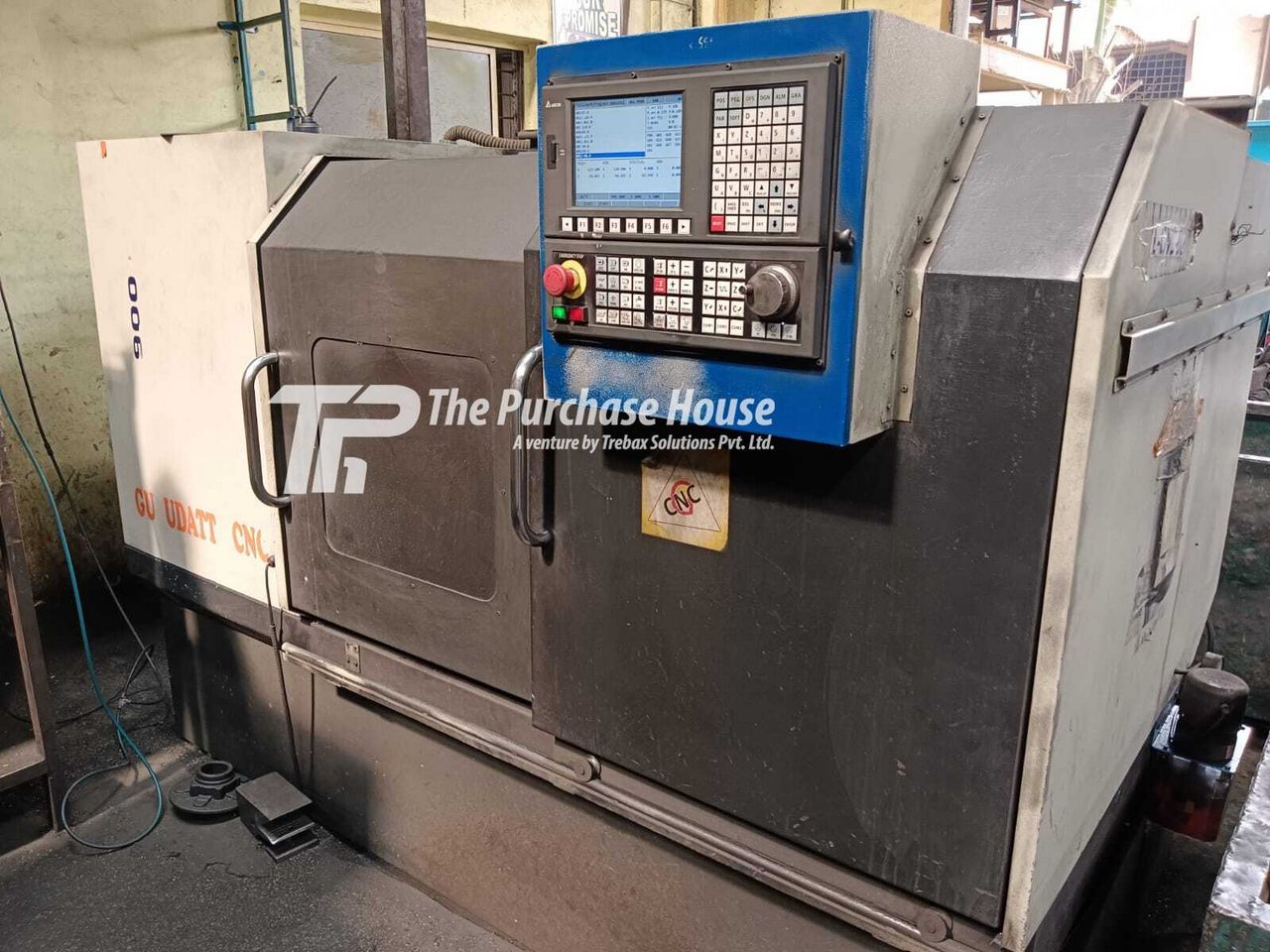 CNC TURNING MACHINE