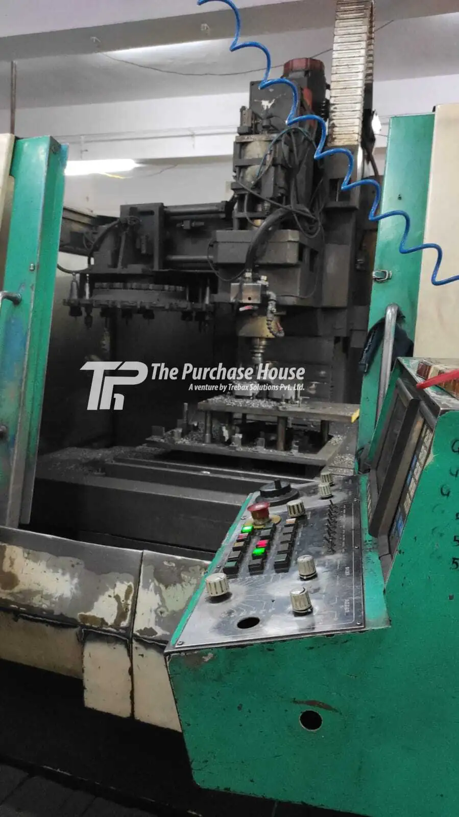 VERTICAL MACHINING CENTER (VMC)