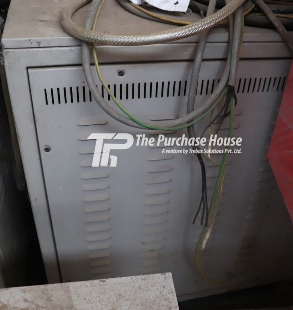 AUTO TRANSFORMER