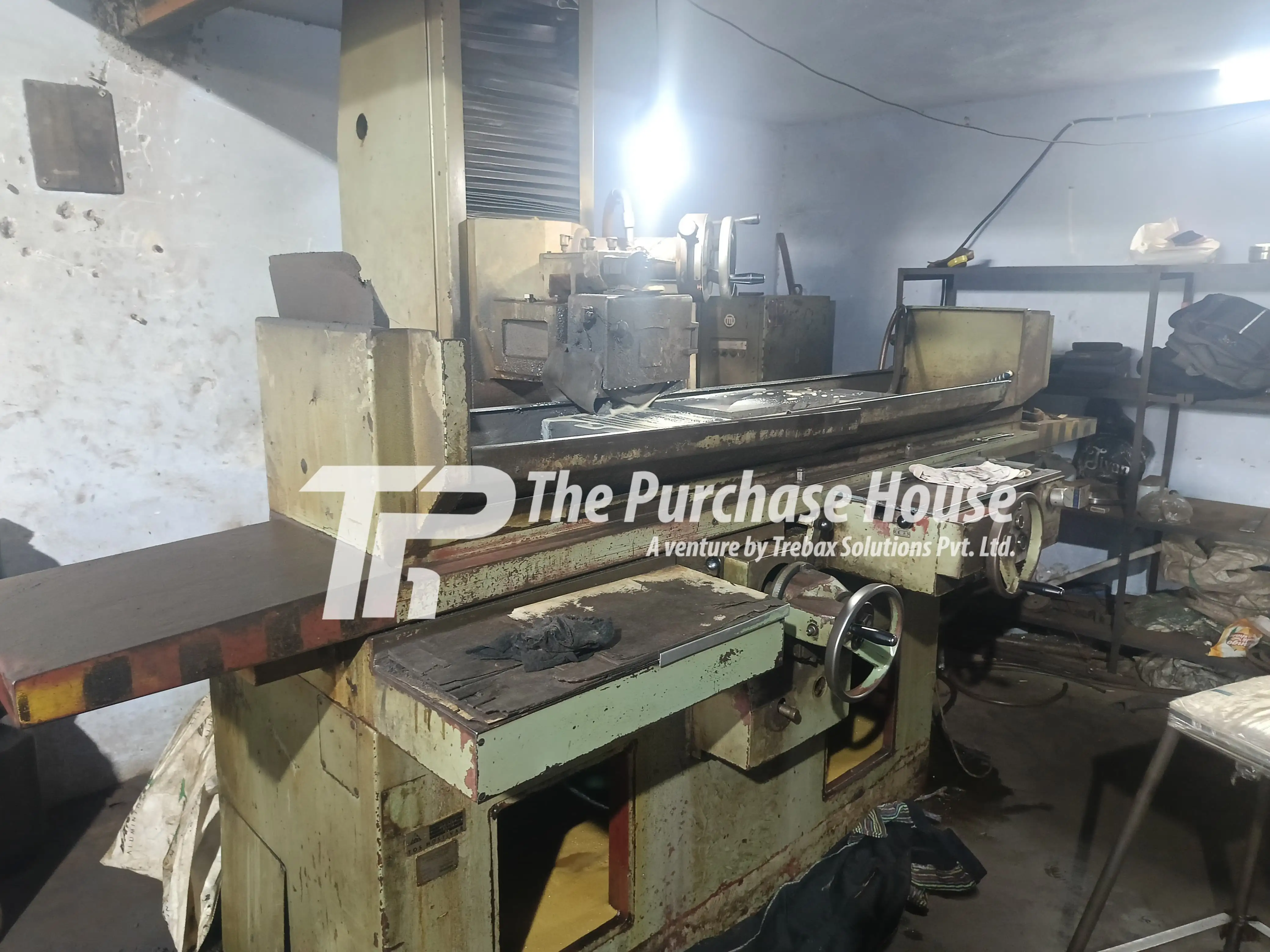 SURFACE GRINDER MACHINE