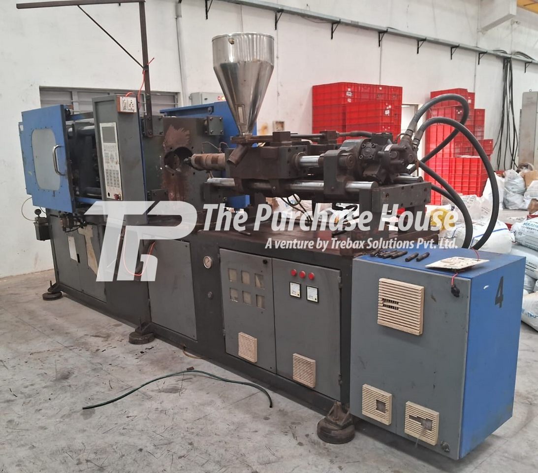 INJECTION MOULDING MACHINE